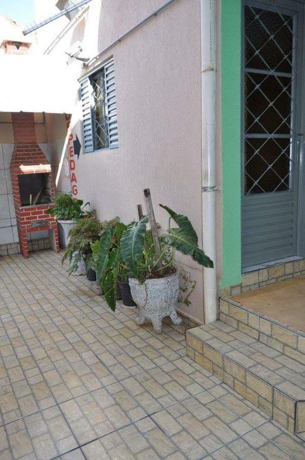 Hospedagem Centro Champagnat ロンドリーナ エクステリア 写真